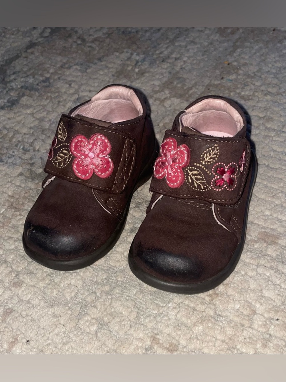 Stride Rite shoes size 4